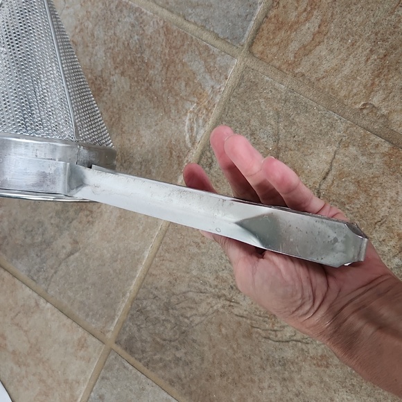 Vintage Adcraft Aluminum Cone Strainer - Picture 16 of 16